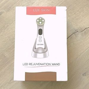 Lux Skin LED Rejuvenation Wand